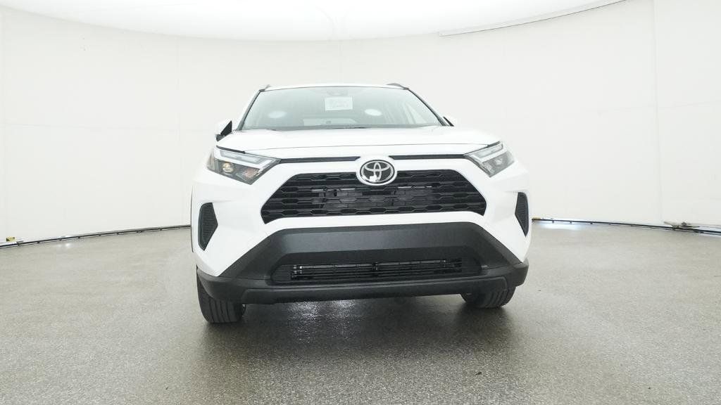 Thumbnail: 2025 Toyota RAV4 - 10