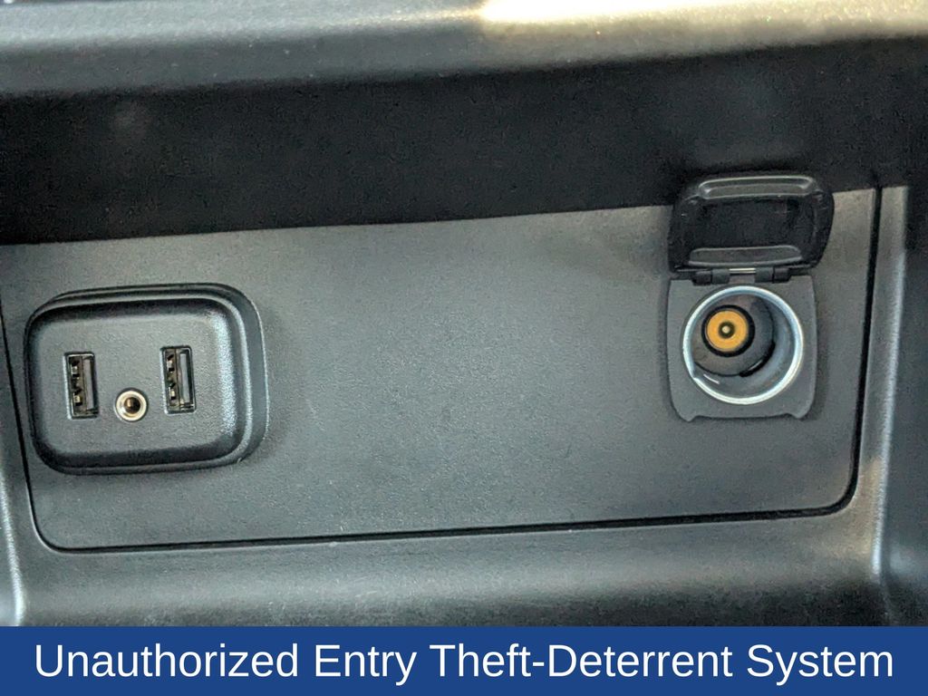 2022 GMC Canyon 2WD Extended Cab Elevation Standard