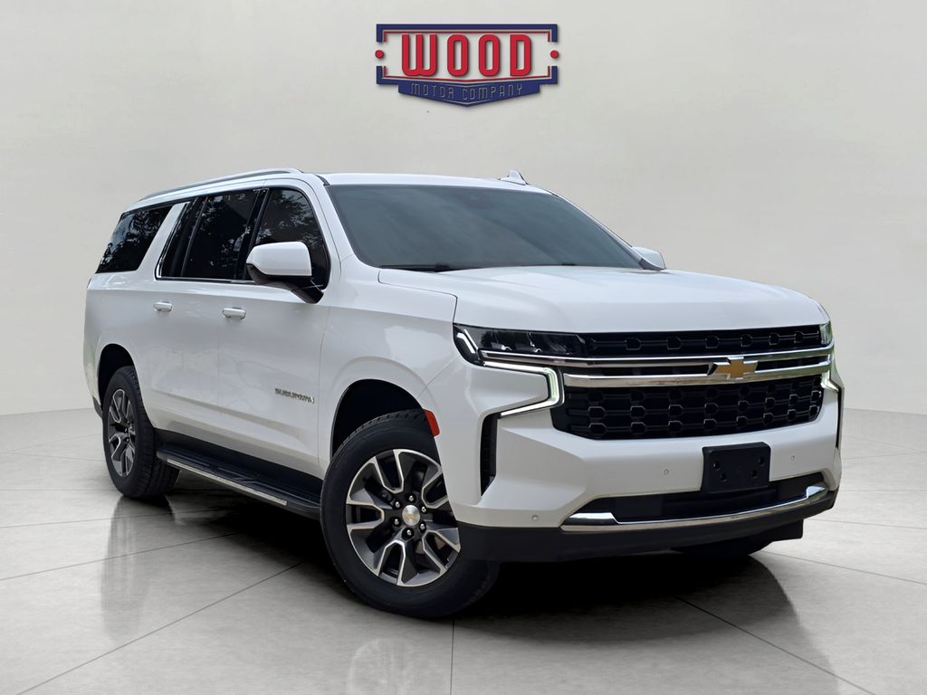 Summit White 2023 Chevrolet Suburban SUV / Crossover Four-Wheel Drive 