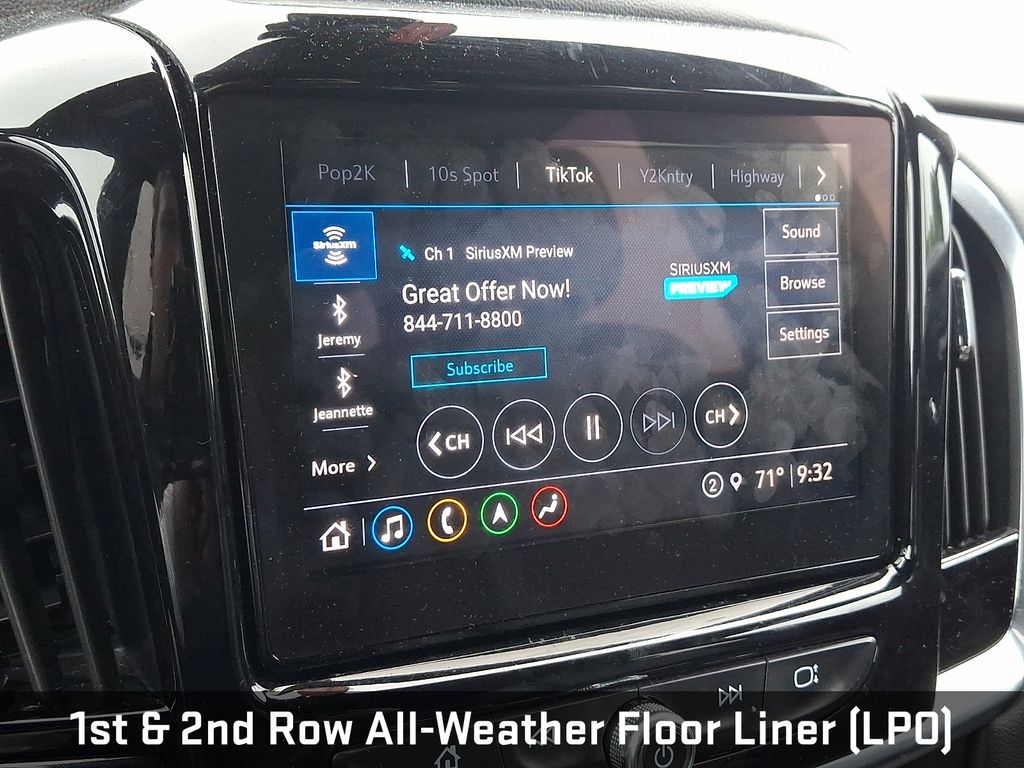 2023 Chevrolet Traverse RS Black at Luther Ford