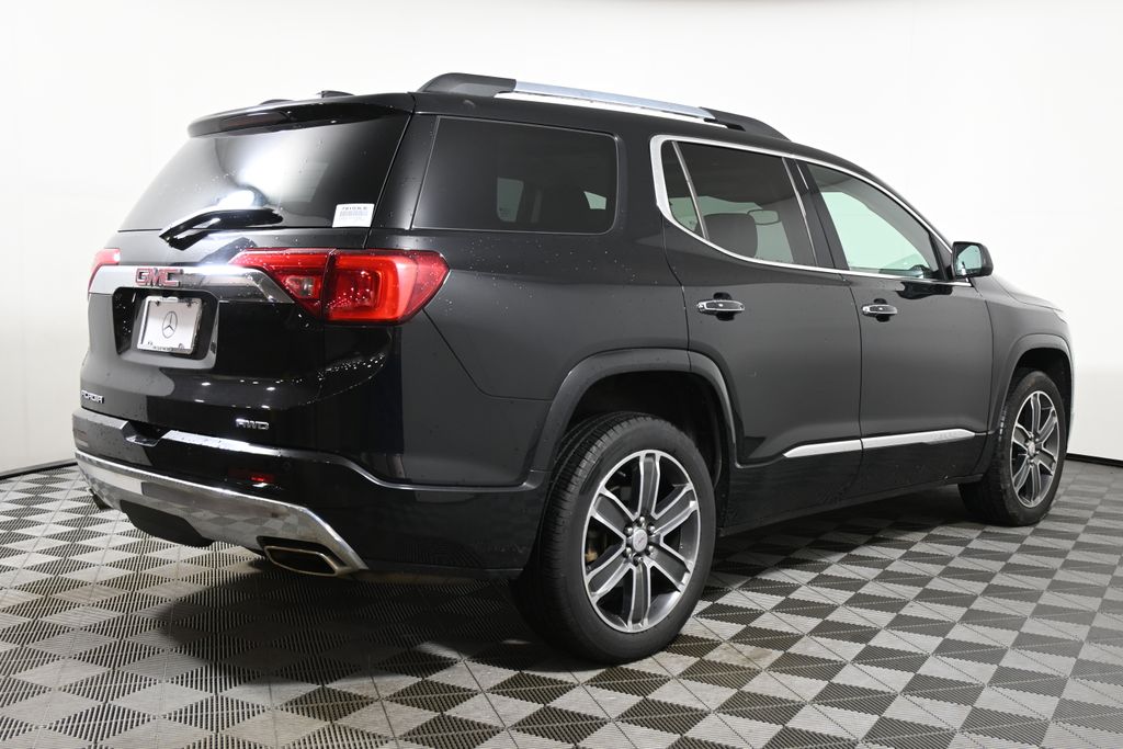 Thumbnail: 2018 GMC Acadia - 10