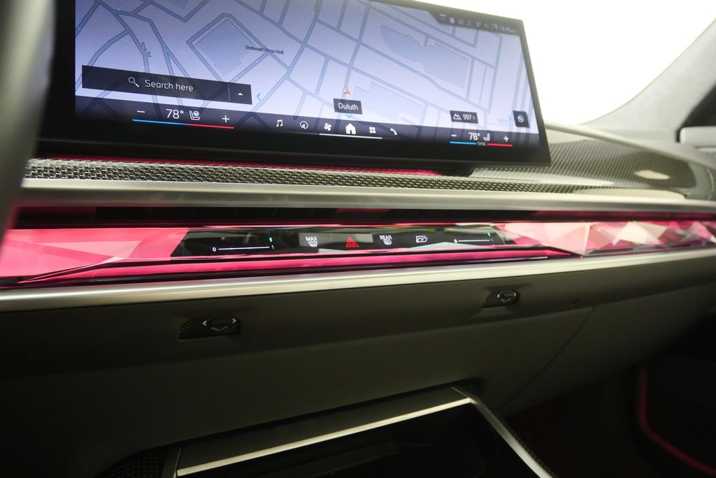 Thumbnail: 2023 BMW 7 Series - 32