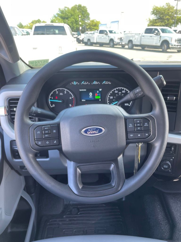 2026 Ford F-550 Chassis XL