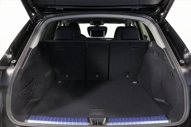 Thumbnail: 2025 Audi Q5 - 6