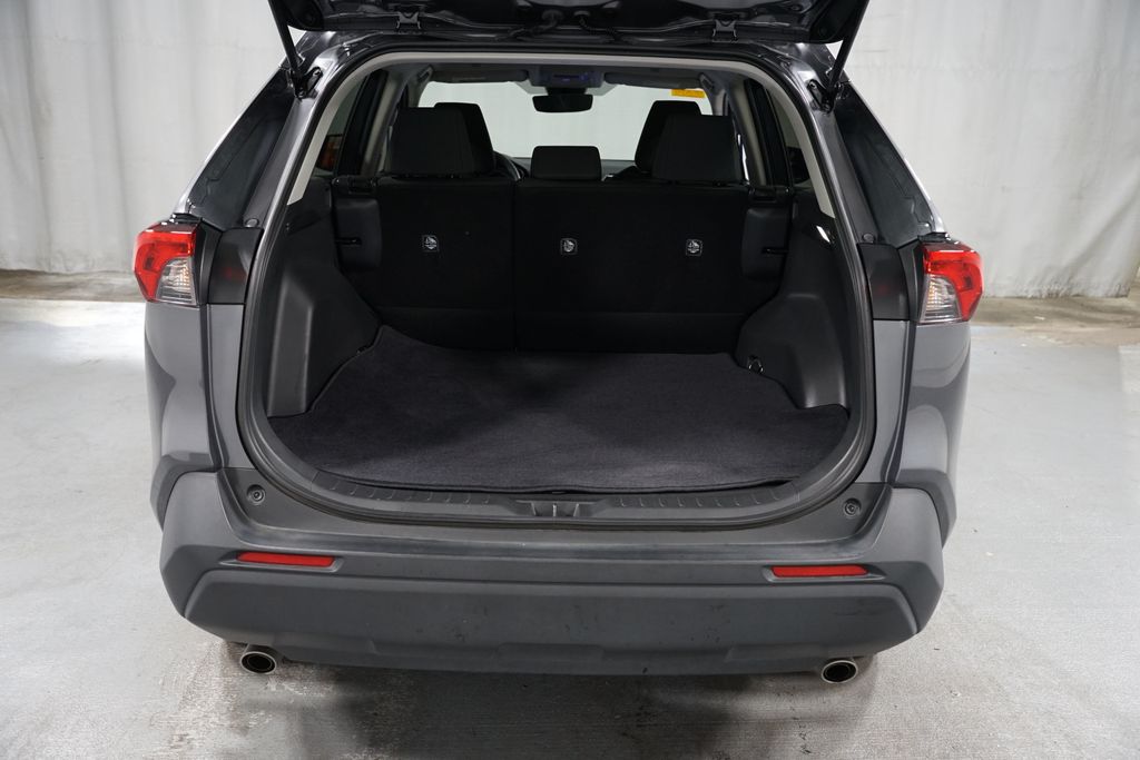 Thumbnail: 2024 Toyota RAV4 - 32