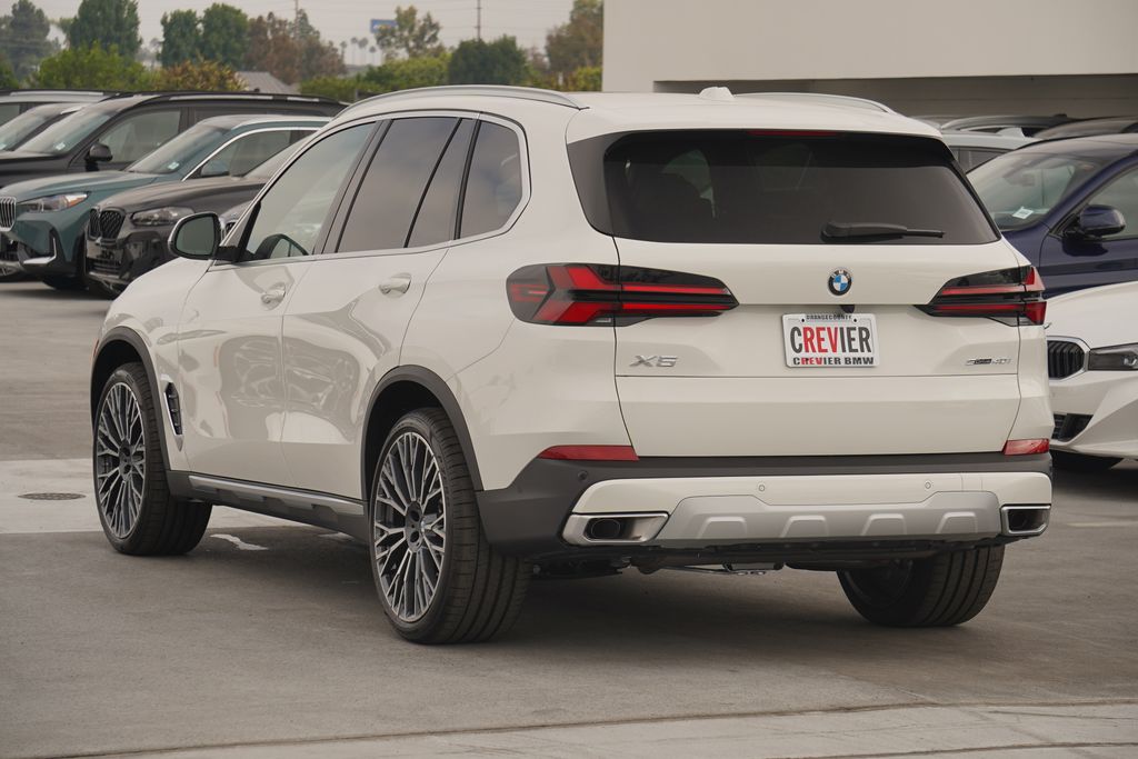 2025 BMW X5 sDrive40i 7