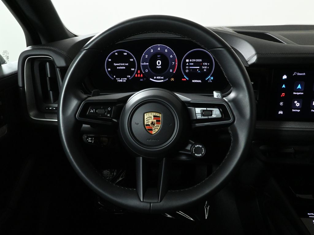 Thumbnail: 2024 Porsche Cayenne - 17