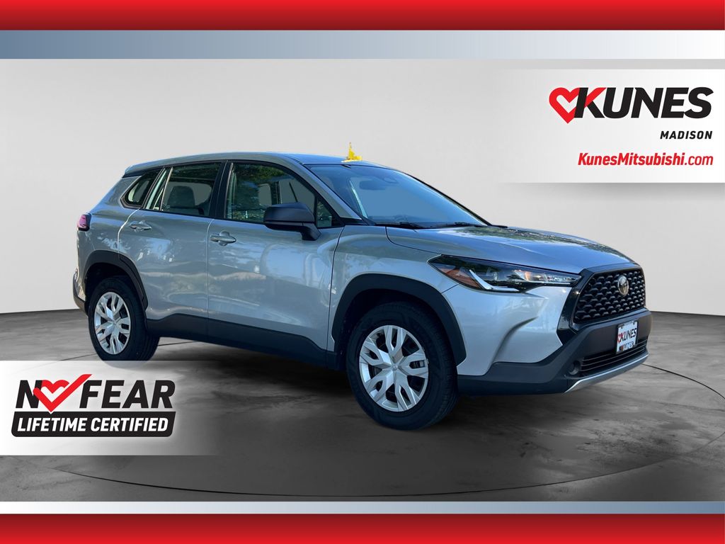 Silver 2023 Toyota Corolla Cross SUV / Crossover Front-Wheel Drive Continuously Variable Transmission