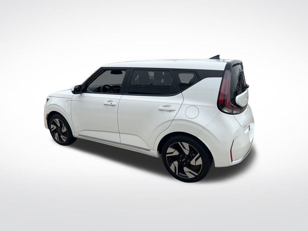 2023 Kia Soul GT-Line photo
