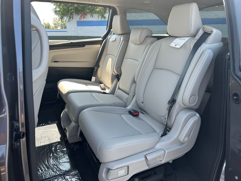 Thumbnail: 2026 Honda Odyssey - 20