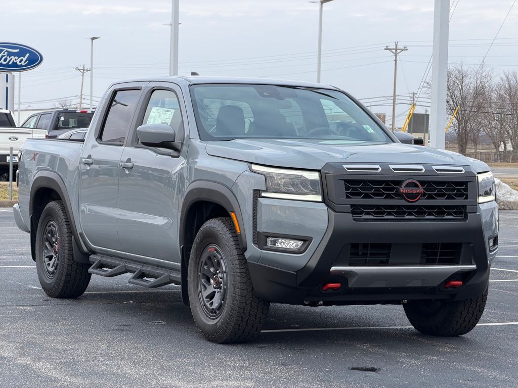 View vehicle photo 2