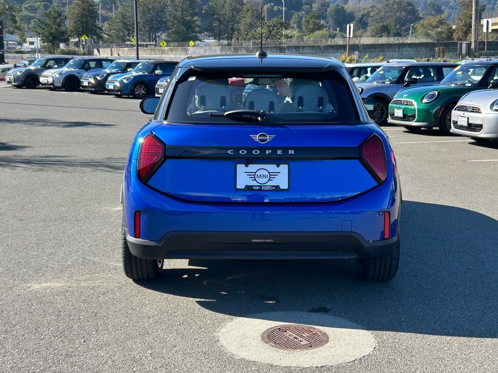 Thumbnail: 2026 MINI Cooper - 4