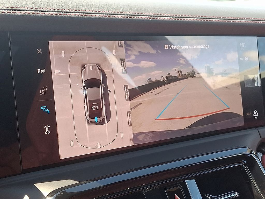 Thumbnail: 2025 Porsche Panamera - 19