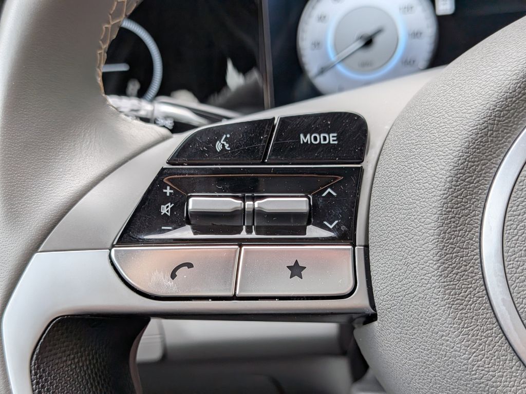 2025 Hyundai Elantra SEL - Photo 26