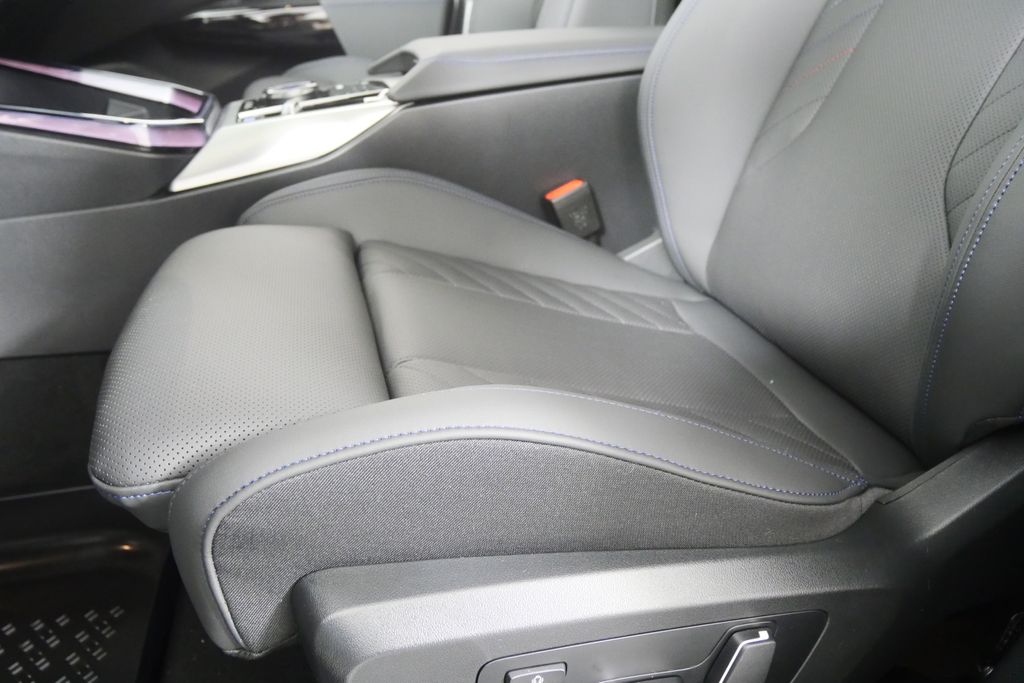 Thumbnail: 2026 BMW X3 - 23