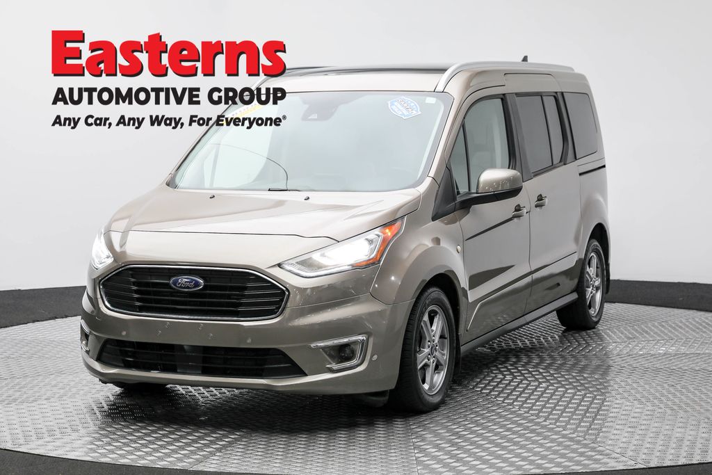 2019 Ford Transit Connect Titanium's photo
