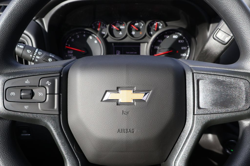 Thumbnail: 2026 Chevrolet Silverado 1500 - 21