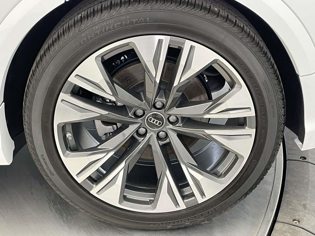 2025 Audi Q8 55 Prestige Black at Audi Porsche Sewickley