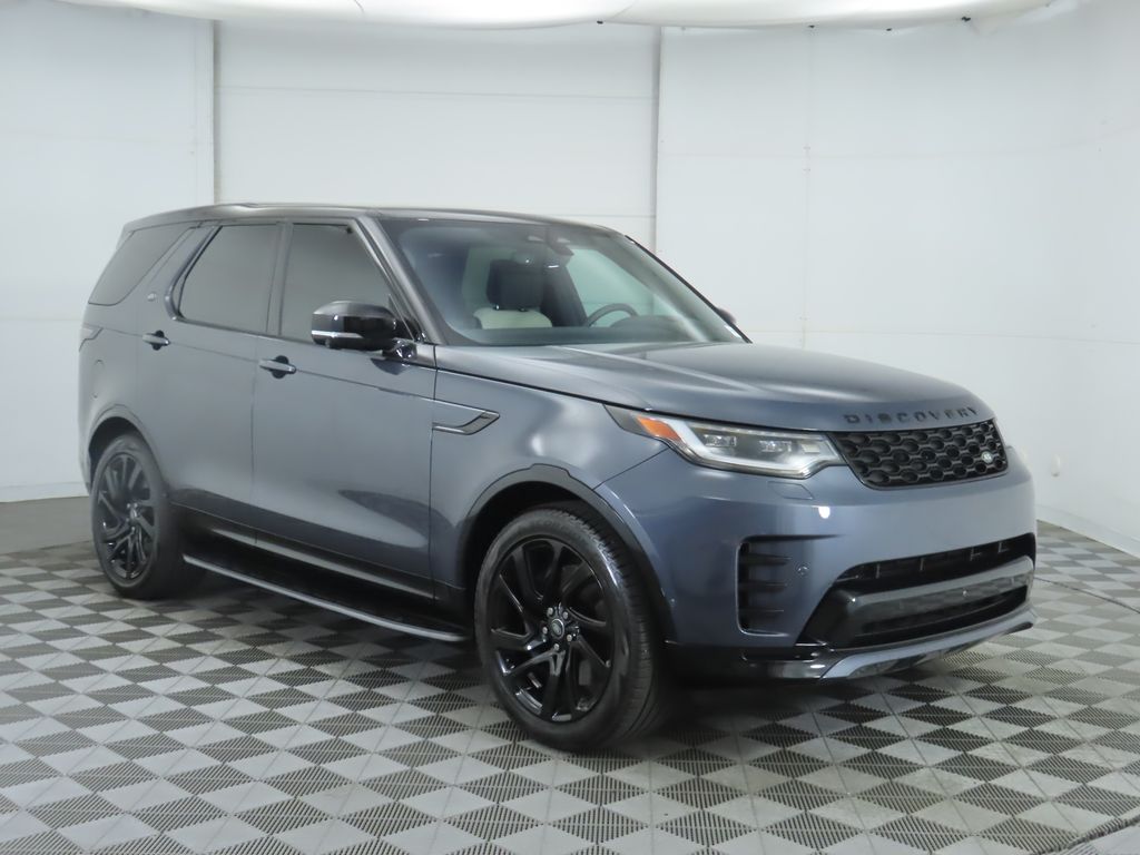 Thumbnail: 2024 Land Rover Discovery - 3