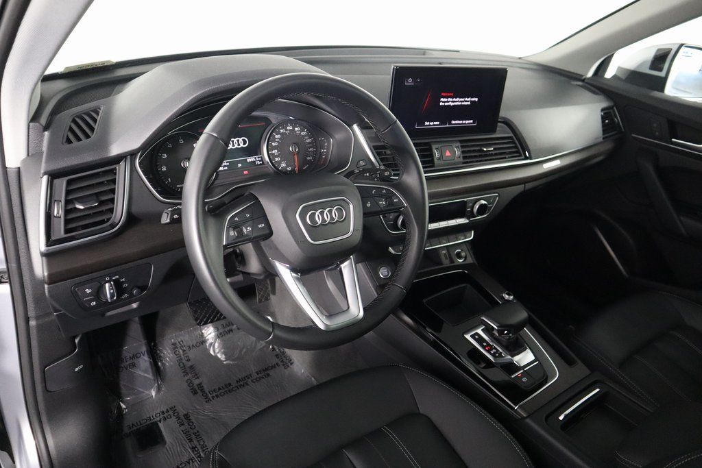 2022 Audi Q5 Premium 7