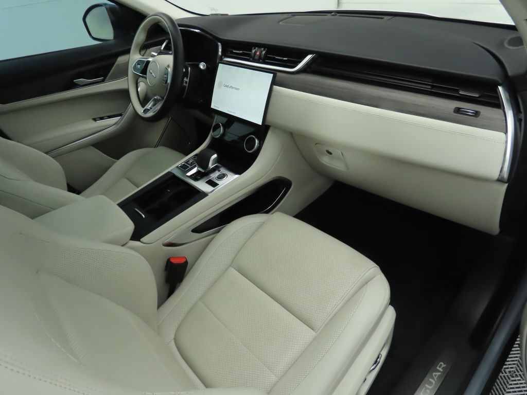 2021 Jaguar F-Pace S 18