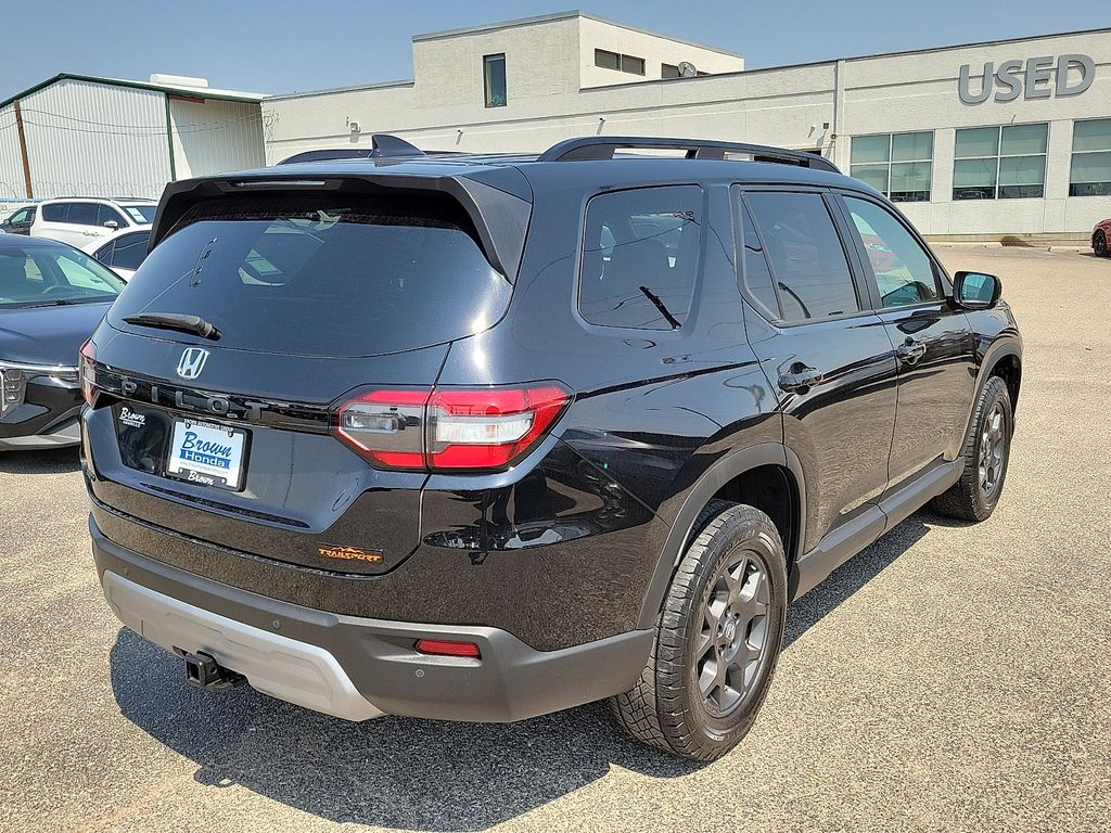 2025 Honda Pilot TrailSport  at Brown Honda