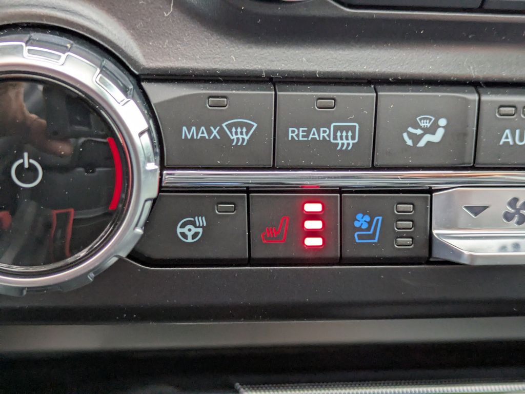 2026 Ford F-250 Super Duty Black Widow