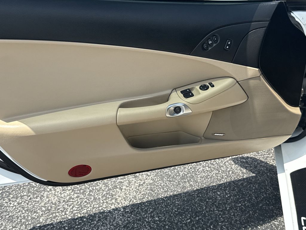 2005 Chevrolet Corvette Base - 9