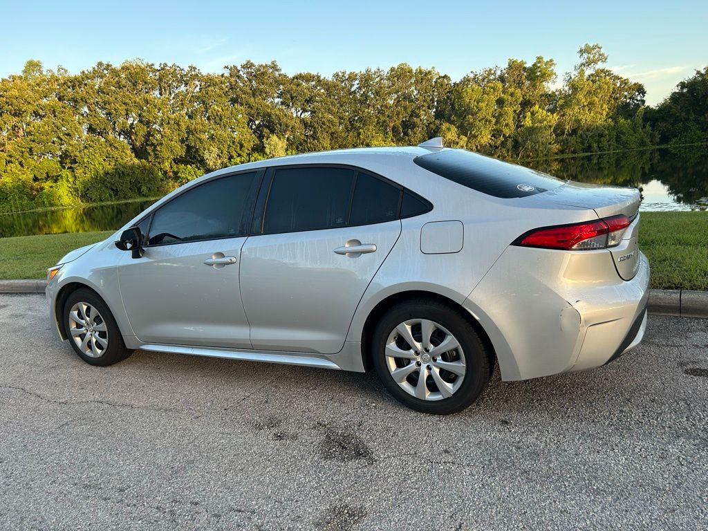 Thumbnail: 2022 Toyota Corolla - 3