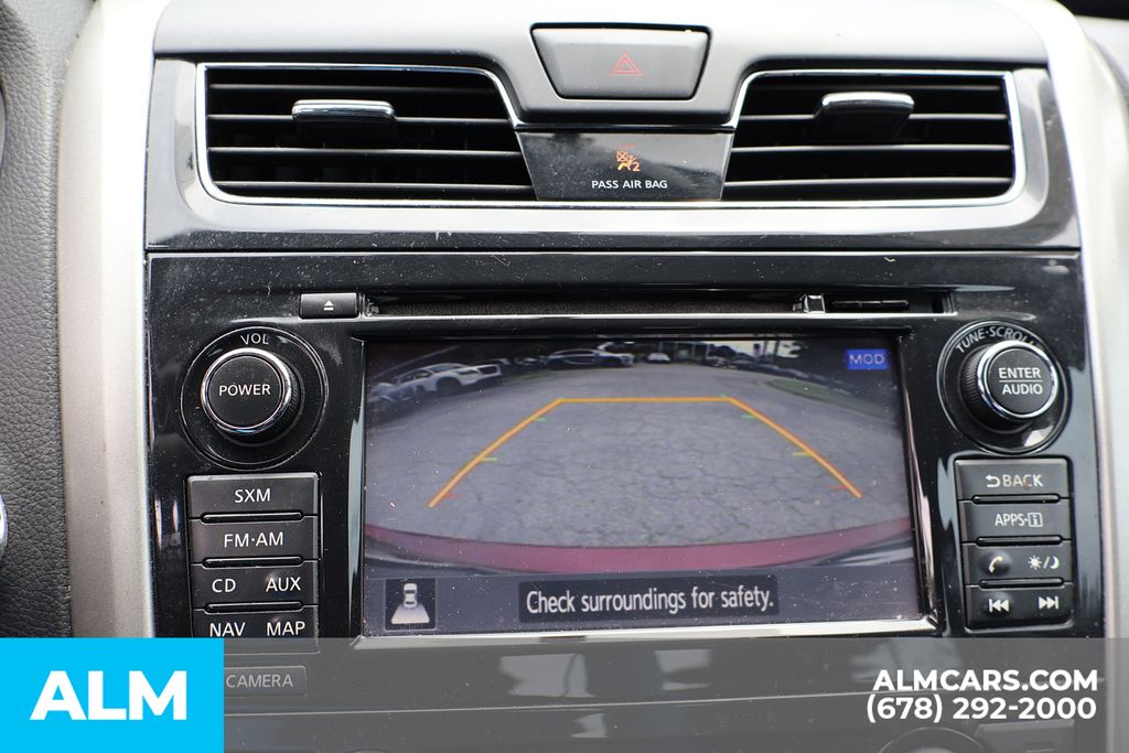 Used 2015 Red Nissan 2.5 SV image 31