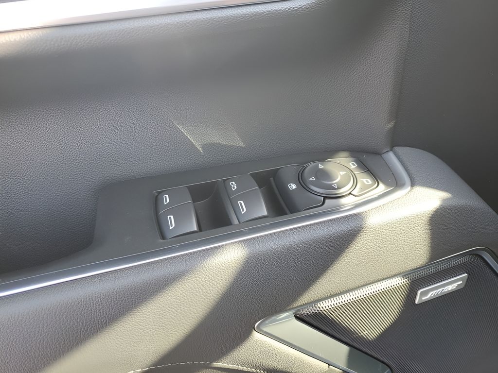 New 2026  GMC Elevation image 28