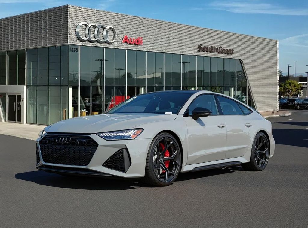 Thumbnail: 2026 Audi RS 7 - 1