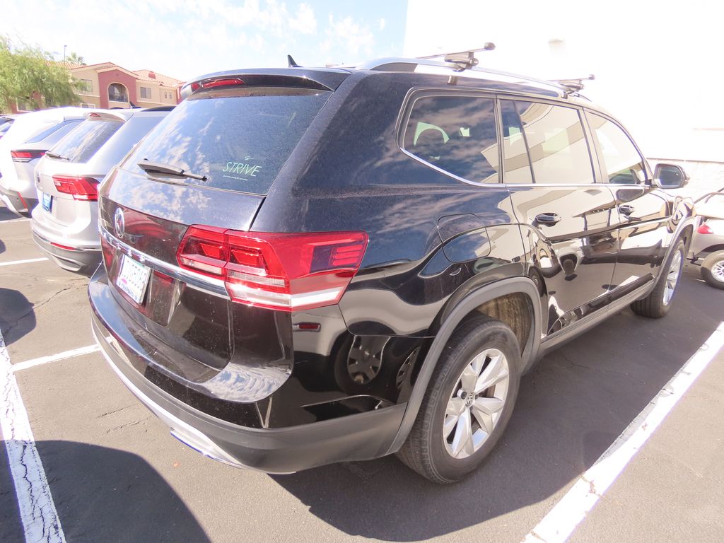 Thumbnail: 2019 Volkswagen Atlas - 4