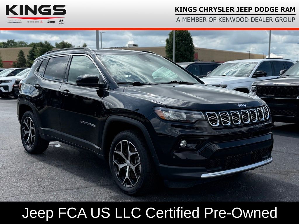 Diamond Black Crystal Pearlcoat 2024 Jeep Compass SUV / Crossover Four-Wheel Drive 8-Speed Automatic