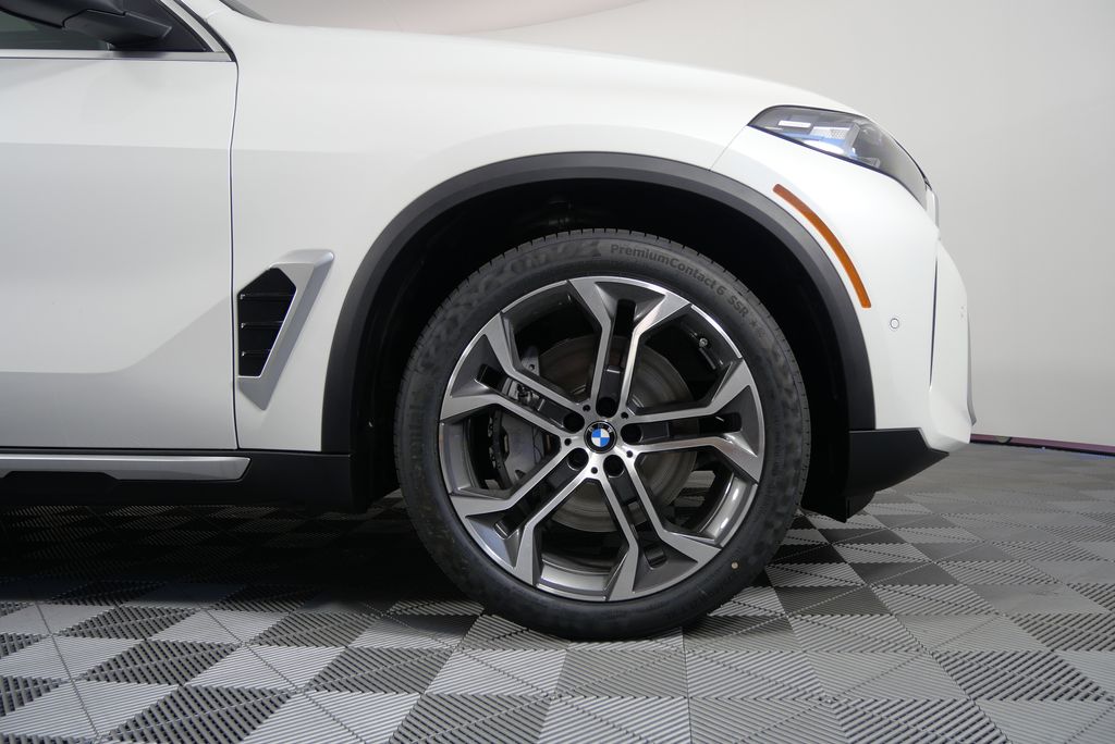Thumbnail: 2026 BMW X5 - 7