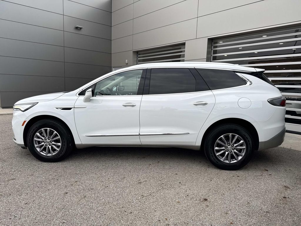 Used 2023 White Buick Essence image 4