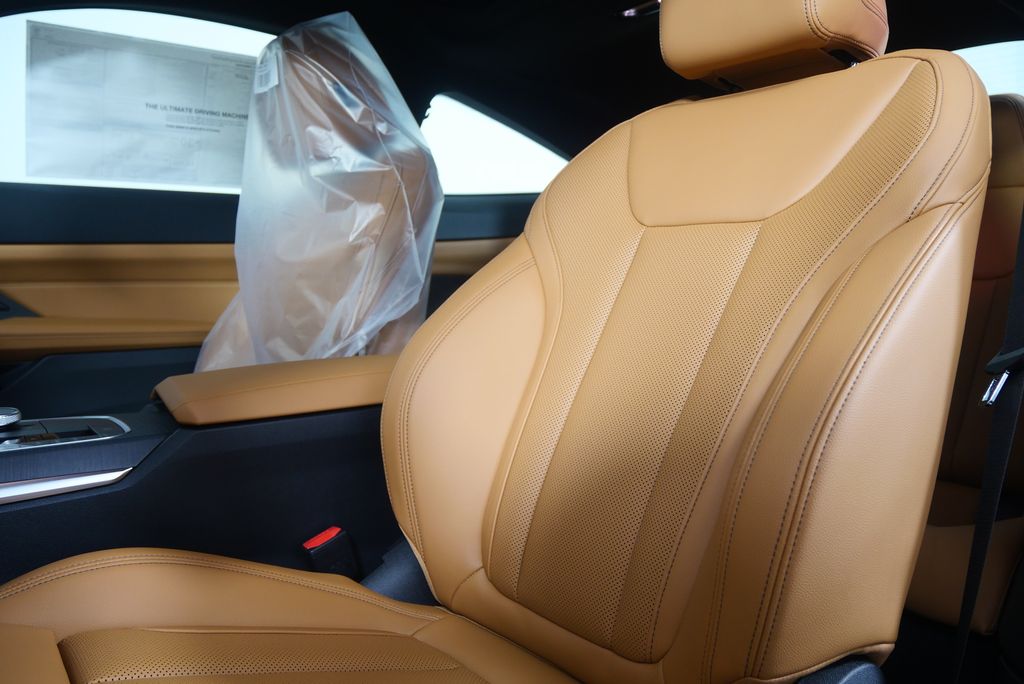 Thumbnail: 2026 BMW 4 Series - 12