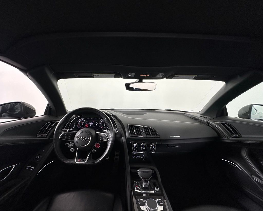Thumbnail: 2018 Audi R8 - 6