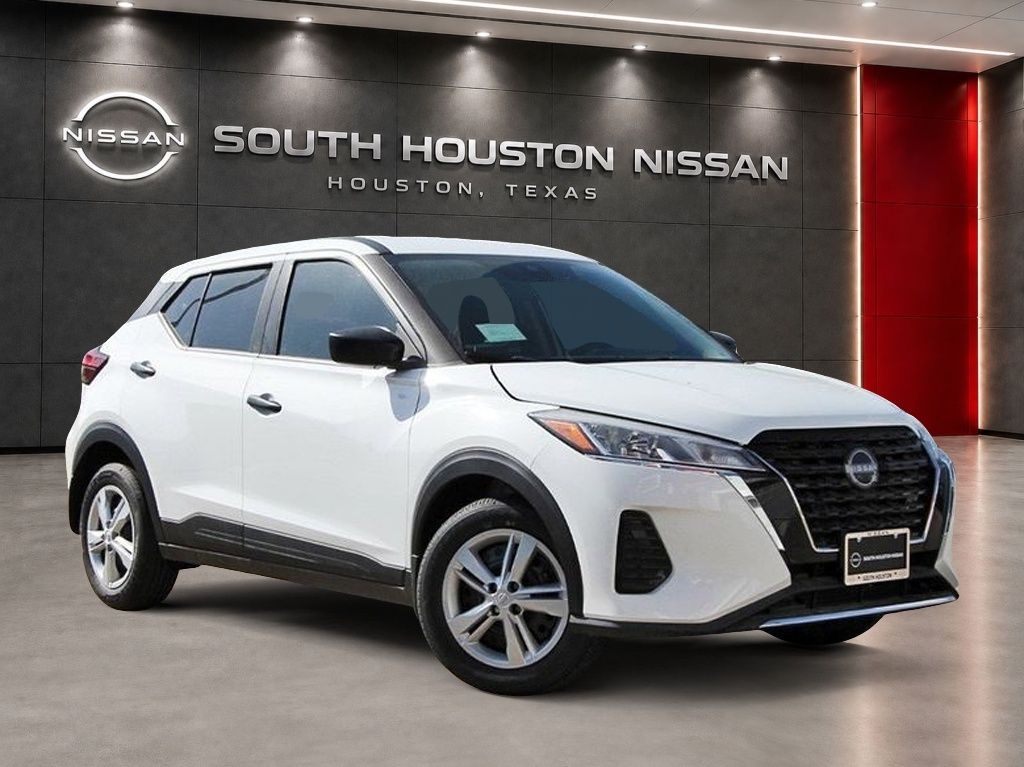 2025 Nissan Kicks Play S - 0