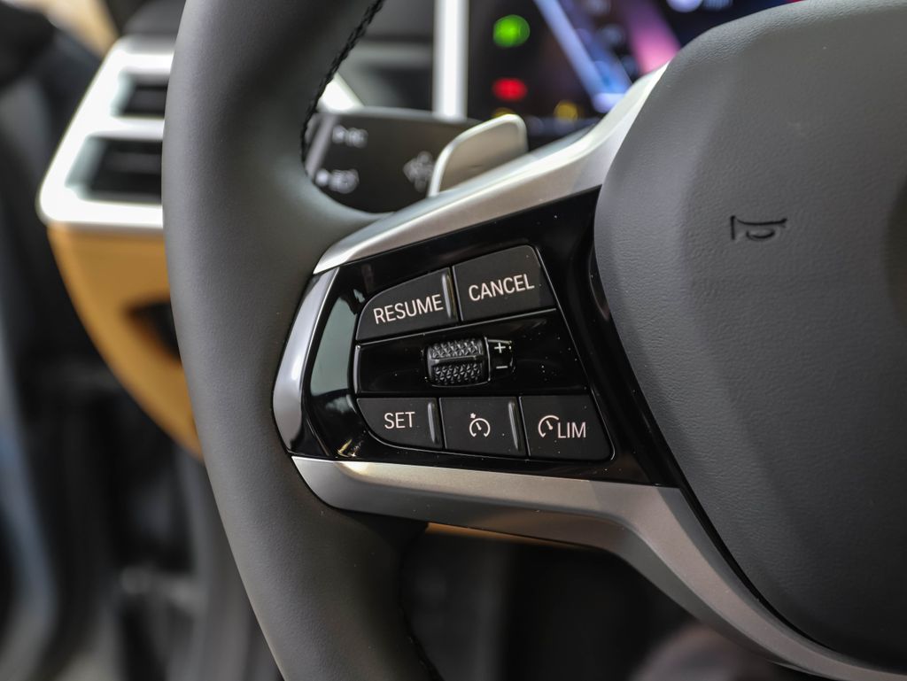 Thumbnail: 2025 BMW 4 Series - 12