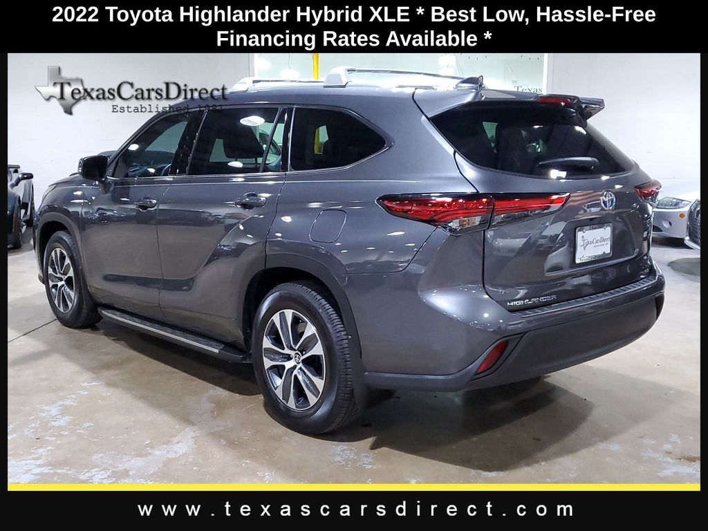 2022 Toyota Highlander Hybrid XLE 12