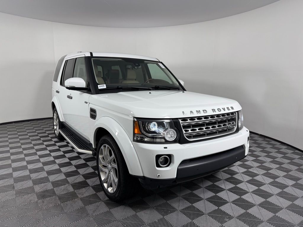 Thumbnail: 2016 Land Rover LR4 - 3