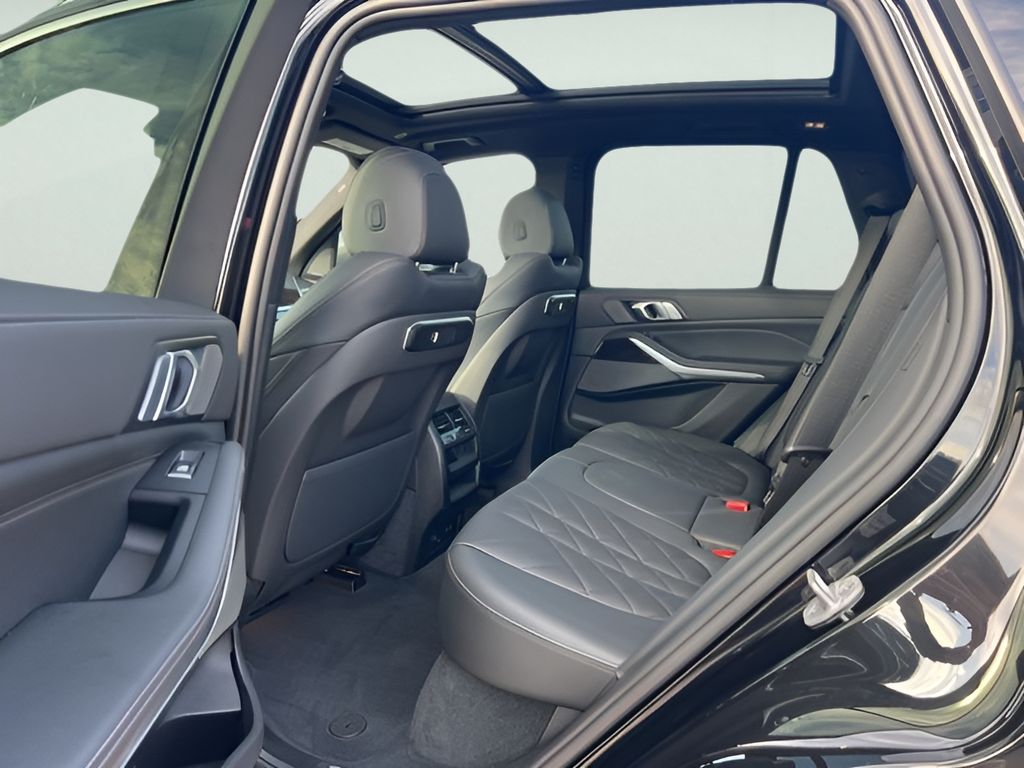 2025 BMW X5