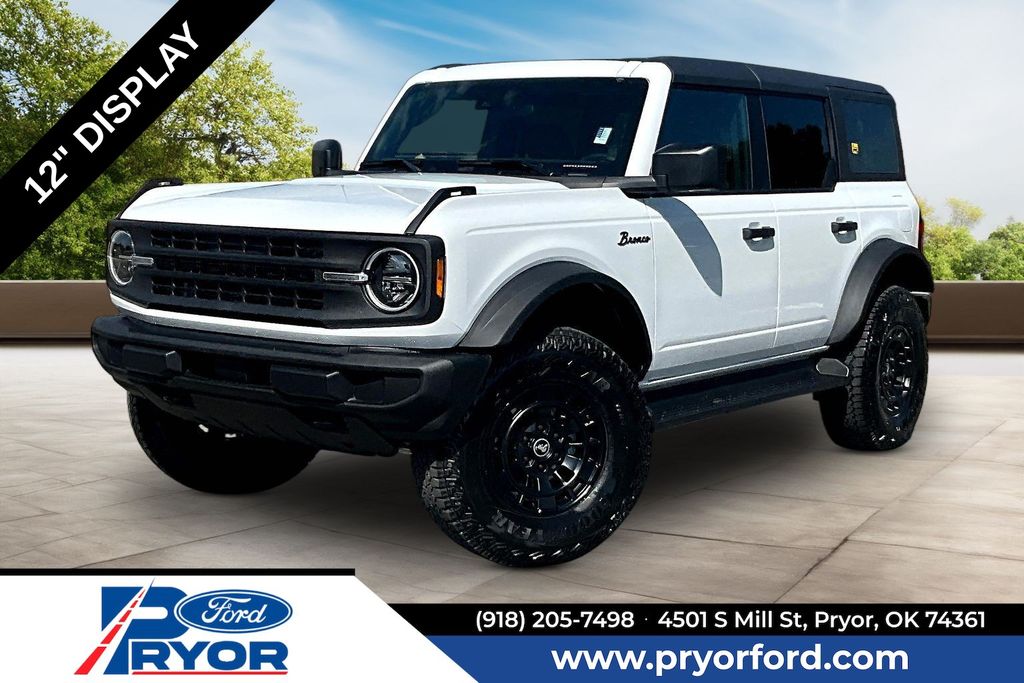 Oxford White 2026 Ford Bronco SUV / Crossover Four-Wheel Drive Automatic