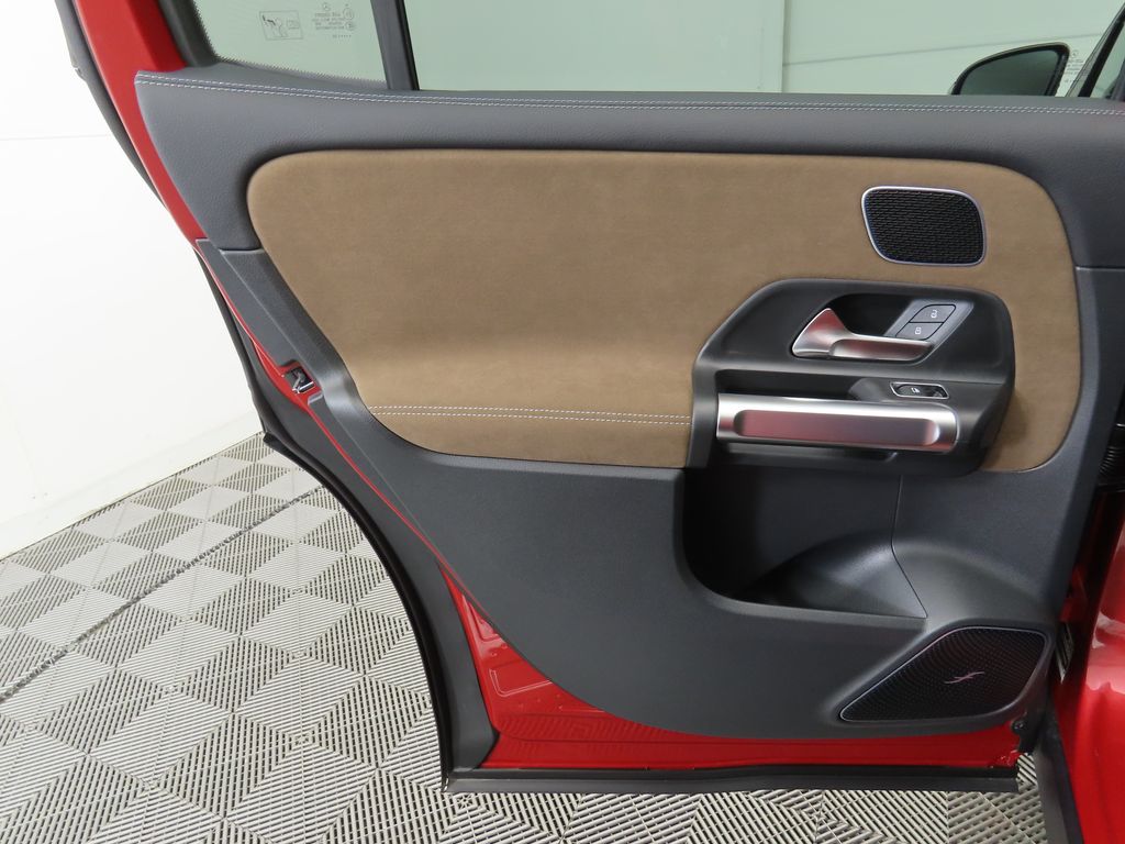 Thumbnail: 2025 Mercedes-Benz GLB - 26