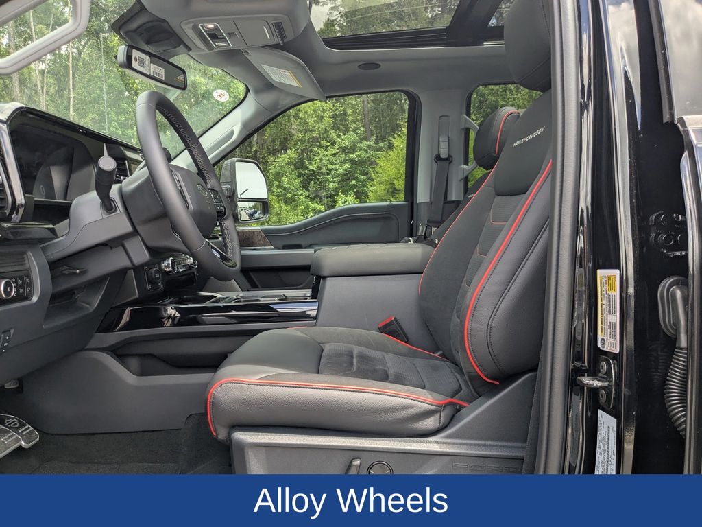 2026 Ford F-250 Super Duty LARIAT