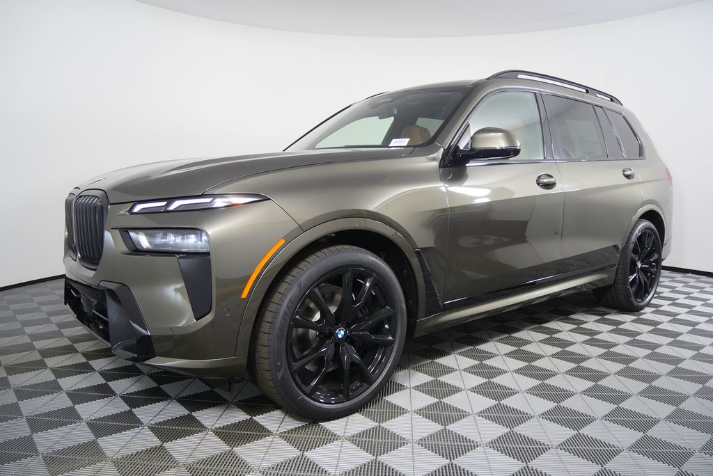 Thumbnail: 2026 BMW X7 - 8