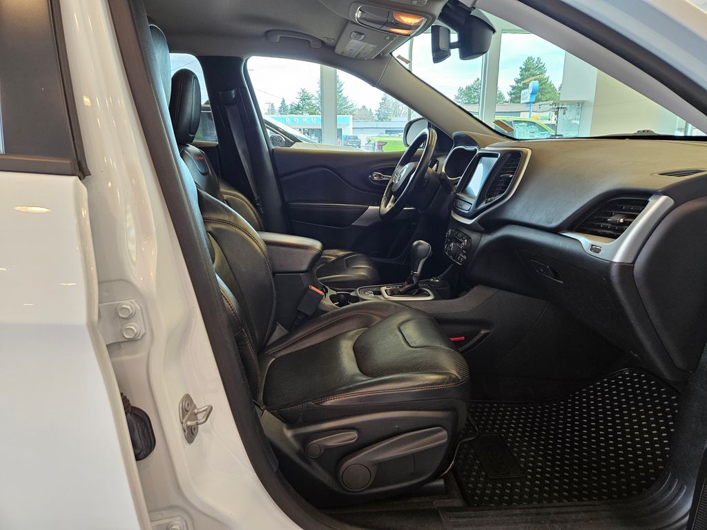 2018 Jeep Cherokee Trailhawk