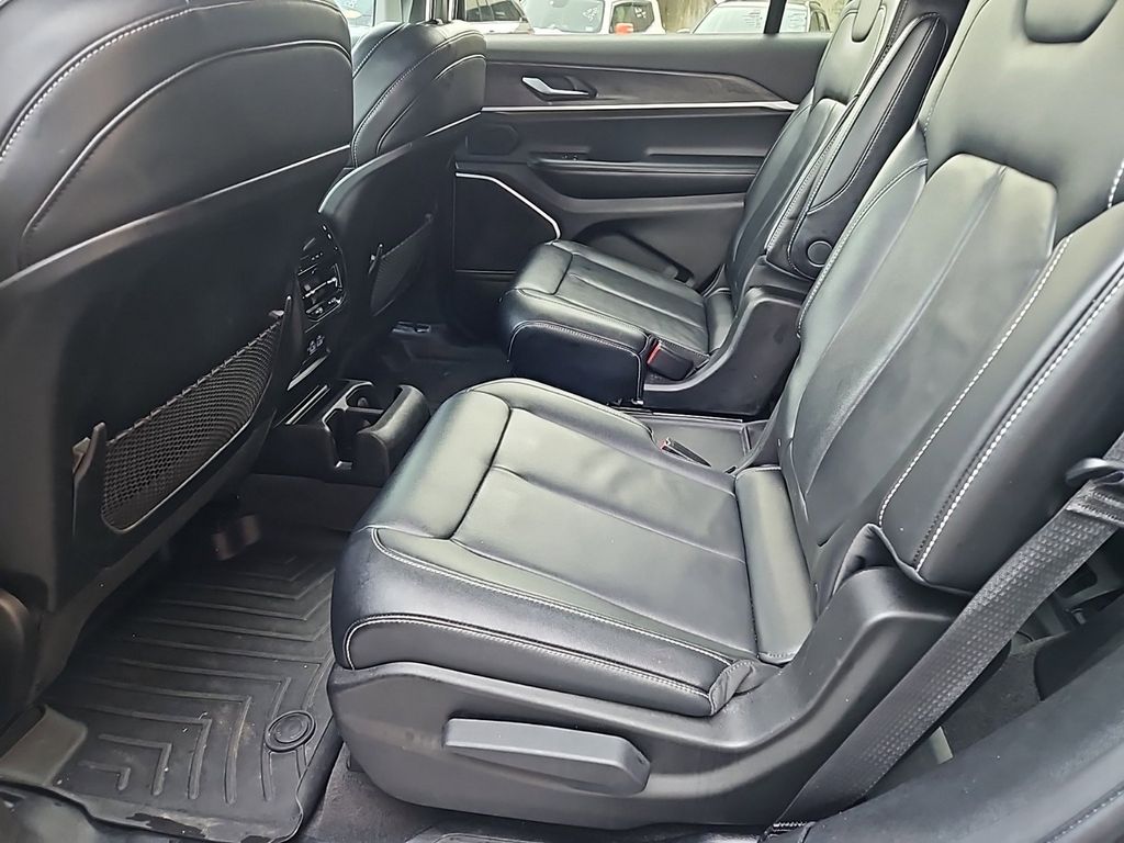 2021 Jeep Grand Cherokee L Limited photo