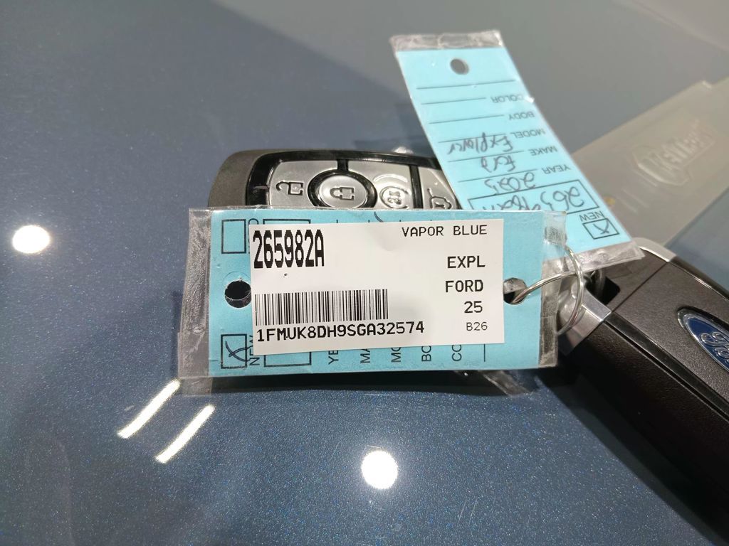 2025 Ford Explorer Active